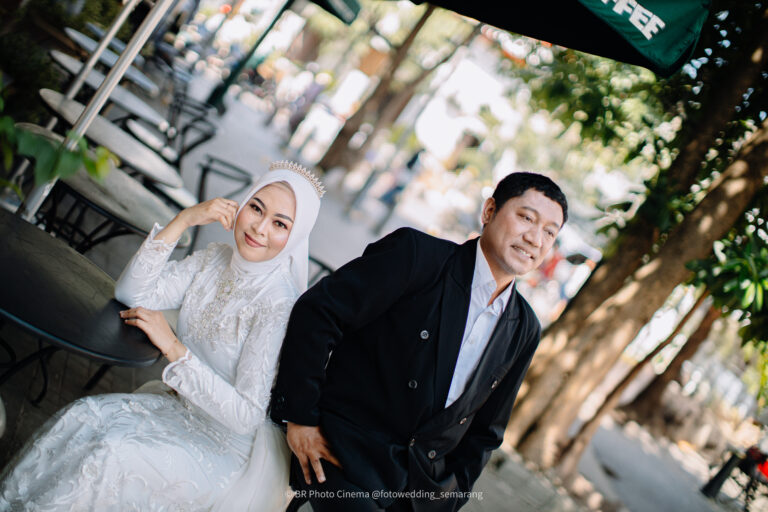 Foto Prewedding di Kota Lama Semarang