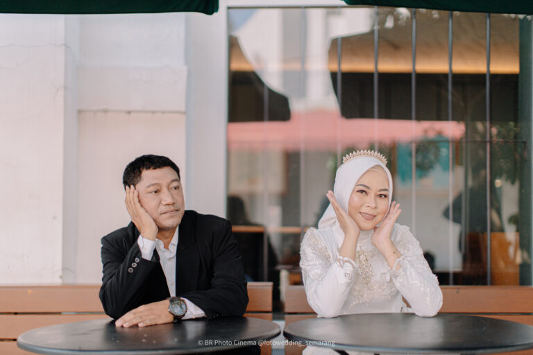 Foto Prewedding di Kota Lama Semarang