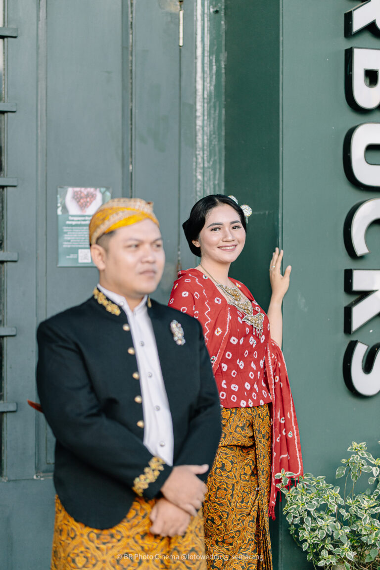 Foto Prewedding di Kota Lama Semarang