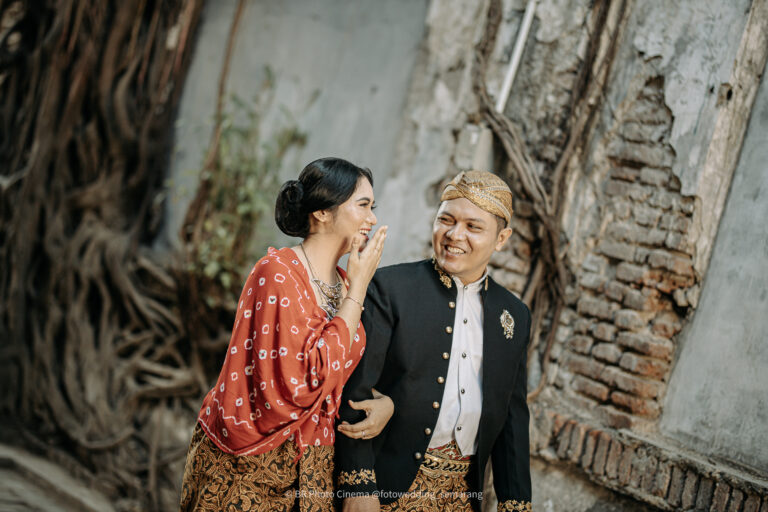 Foto Prewedding di Kota Lama Semarang