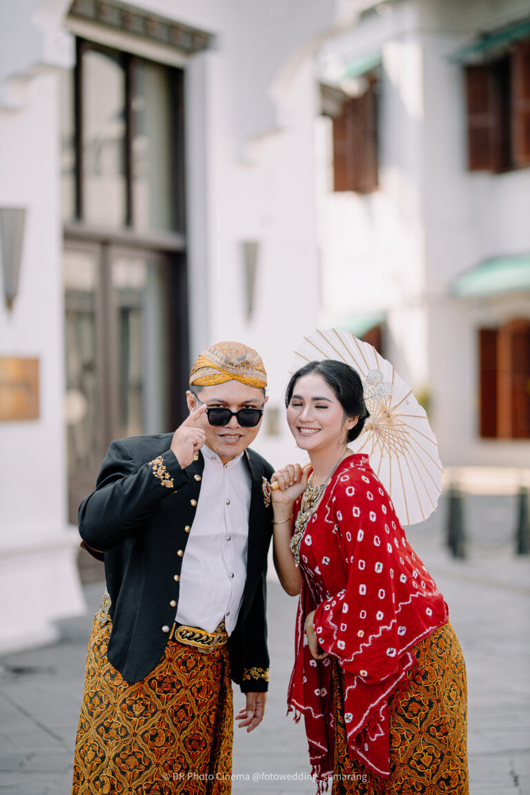 Foto Prewedding di Kota Lama Semarang