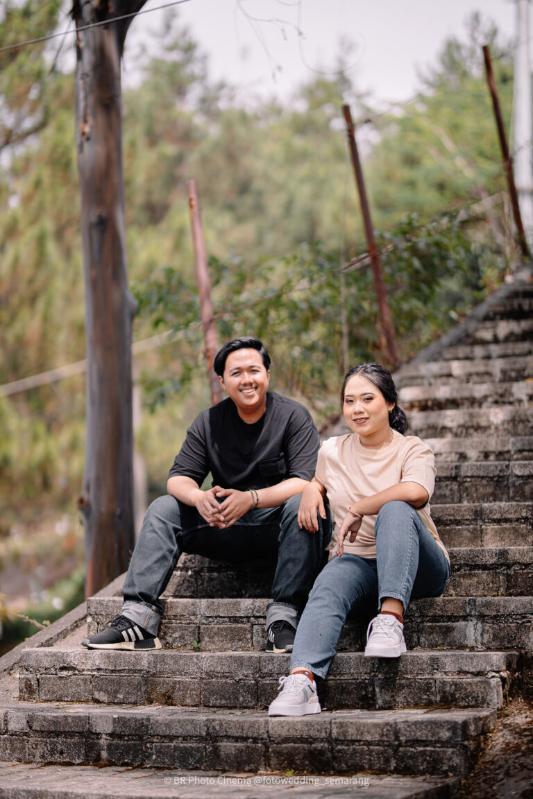 Foto Prewedding di Umbul Sidomukti