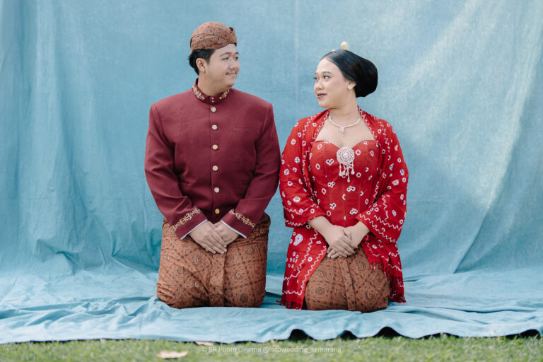 Foto Prewedding di Umbul Sidomukti
