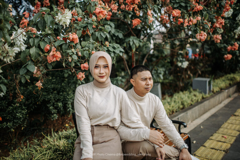 Foto Prewedding di Simpang Lima Semarang