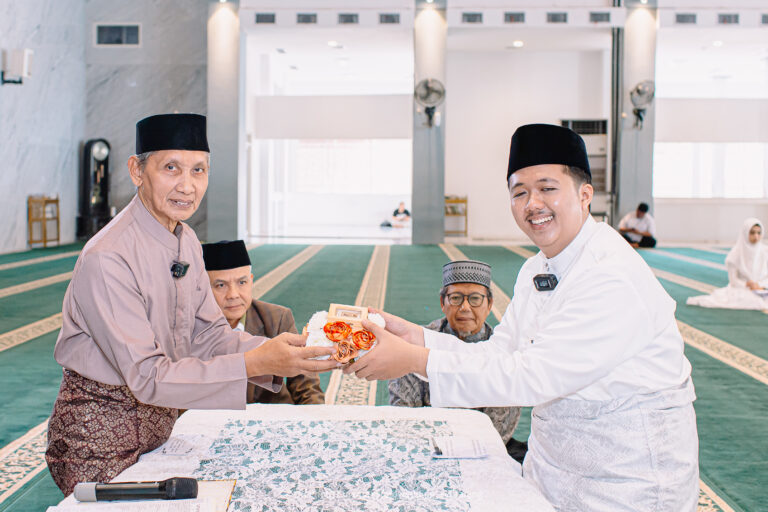 Dokumentasi Nikah di Masjid Baiturahman Simpang 5