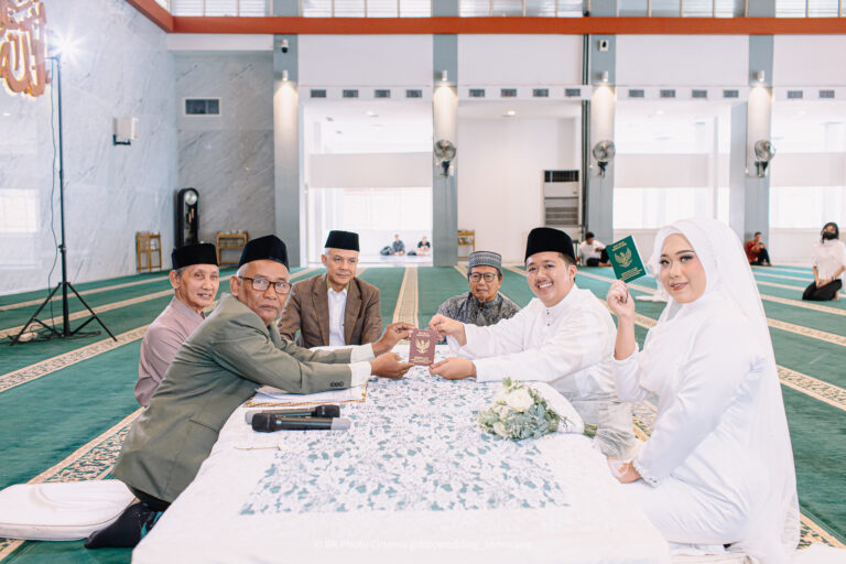Dokumentasi Nikah di Masjid Baiturahman Simpang 5