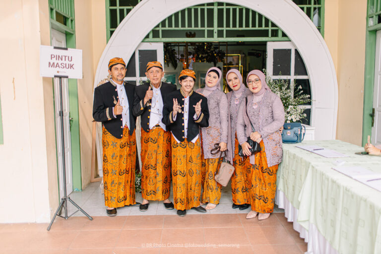 Dokumentasi nikah di Aula SMA 9 Semarang