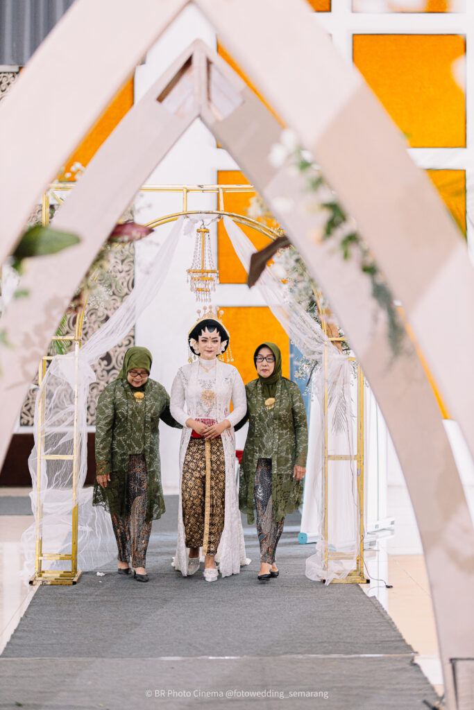 Dokumentasi Pernikahan di Gedung Dewa Ruci Amni