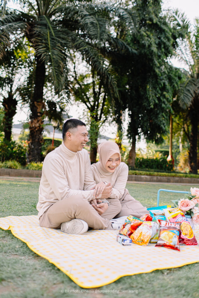 Foto Prewedding di Simpang Lima Semarang