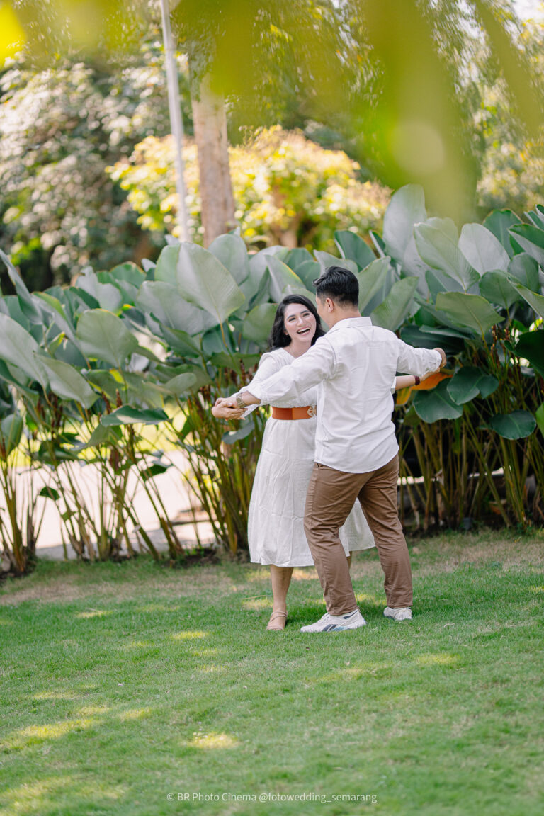 Foto Prewedding di Kopi Kebun BSB