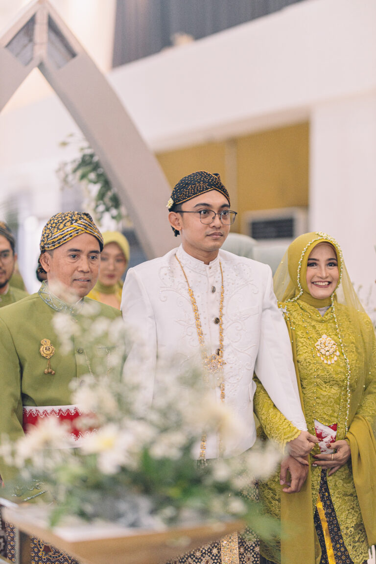 Paket Foto Wedding di Gedung Dewa Ruci Amni Semarang