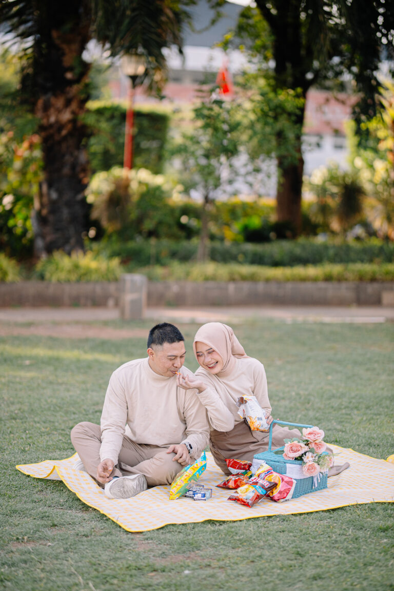 Foto Prewedding di Simpang Lima Semarang