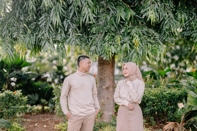 Foto Prewedding di Simpang Lima Semarang