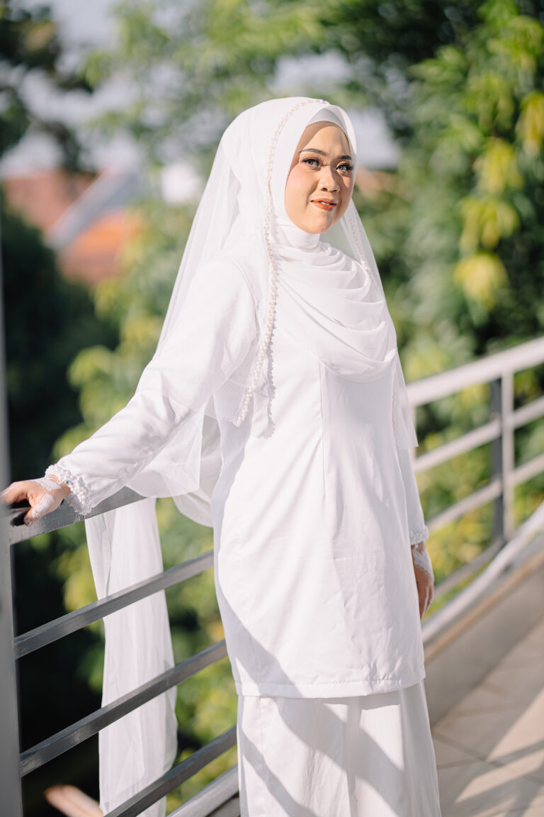 Paket Foto Prewedding Masjid Baiturahman Simpang 5