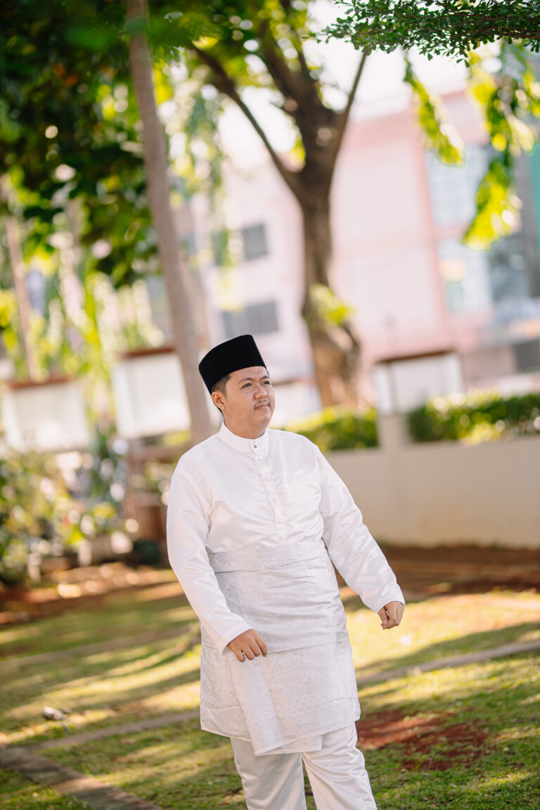 Paket Foto Prewedding Masjid Baiturahman Simpang 5