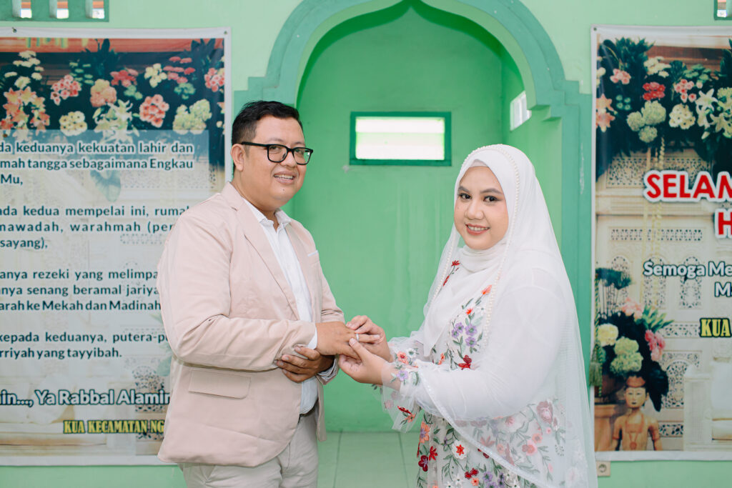 Menikah di KUA Ngaliyan