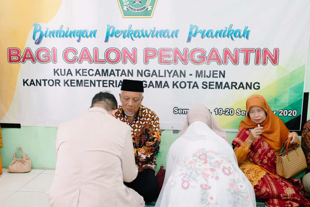 Menikah di KUA Ngaliyan