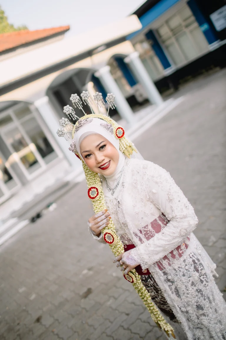 Foto Wedding di Manunggal Jati