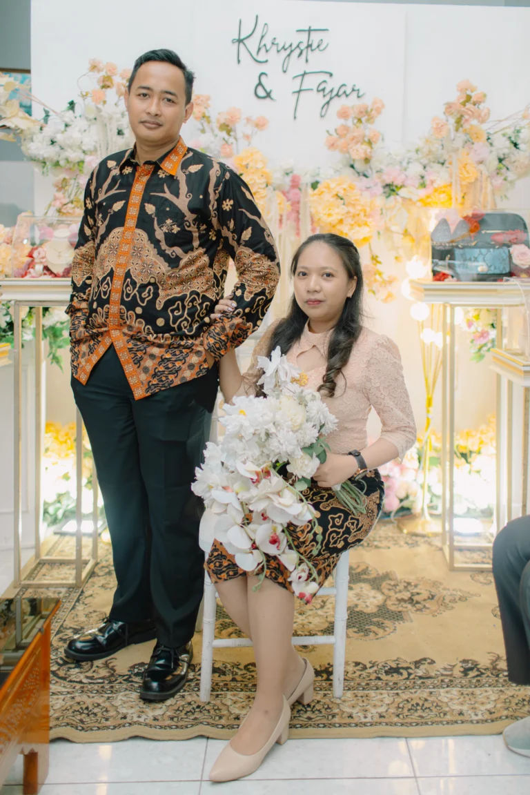 Foto Wedding Gereja Tritunggal Kompleks AKPOL
