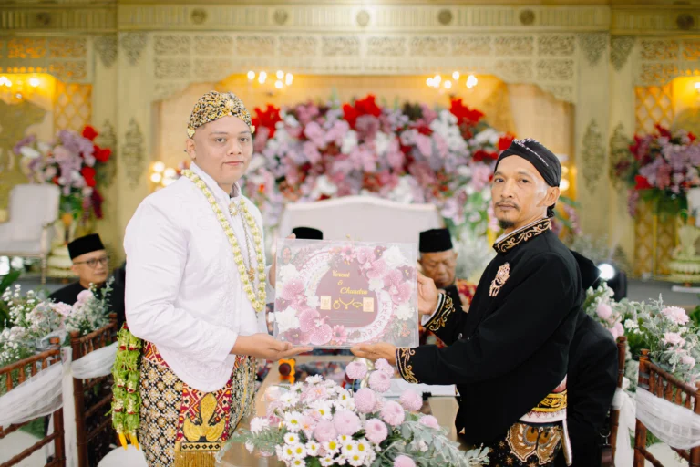 Foto Wedding Masjid Agung Ungaran