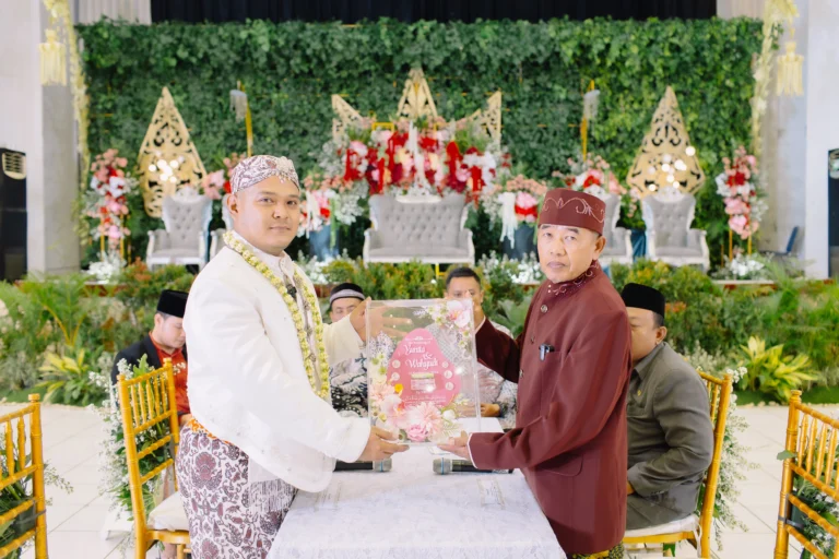 Foto Wedding di Manunggal Jati