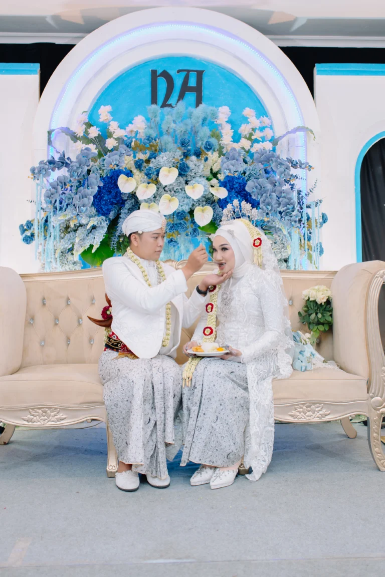 foto wedding di gedung serbaguna UNIMUS Semarang