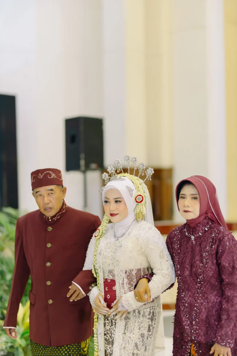 Foto Wedding di Manunggal Jati