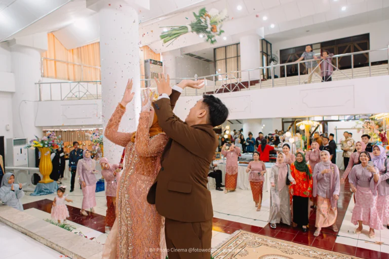 Foto Wedding Di Gedung Juang 45