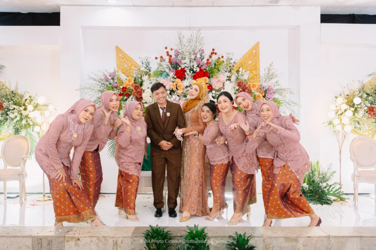 Foto Wedding Di Gedung Juang 45