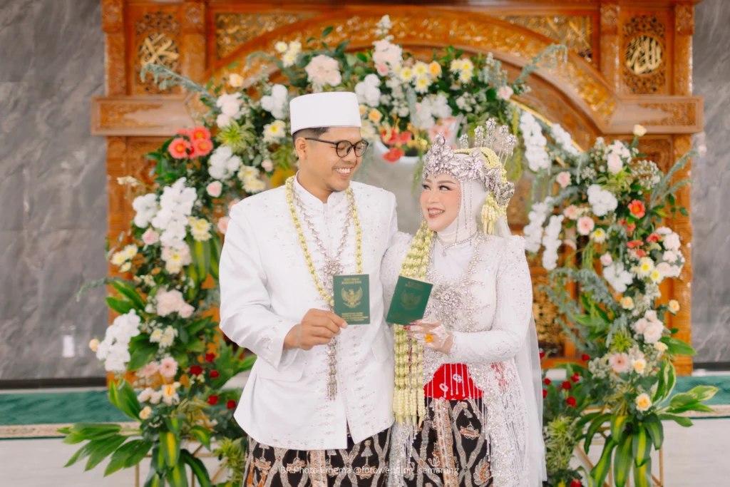 Foto Wedding di Gedung Semeru B2KLK